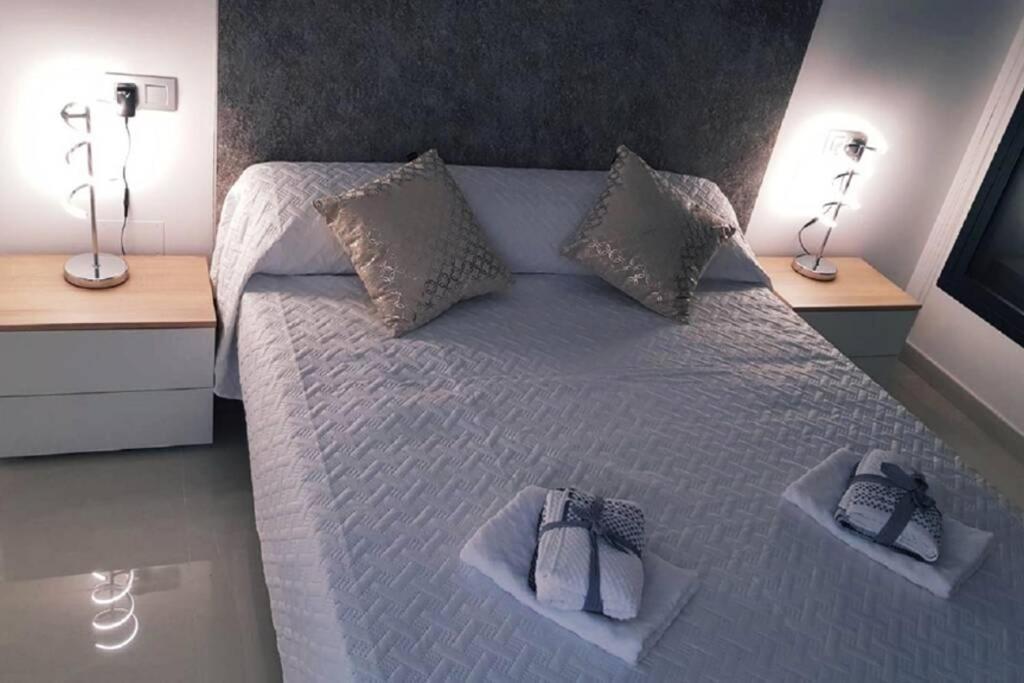 Brilliant Apartment Cibeles ตอร์เรเวียคา ภายนอก รูปภาพ