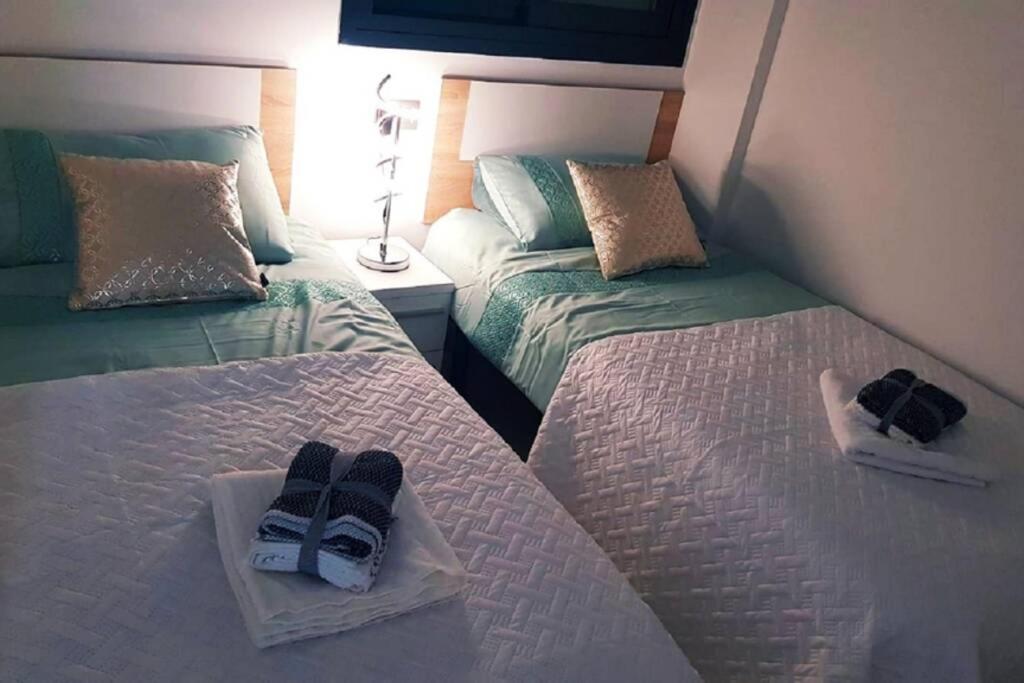 Brilliant Apartment Cibeles ตอร์เรเวียคา ภายนอก รูปภาพ